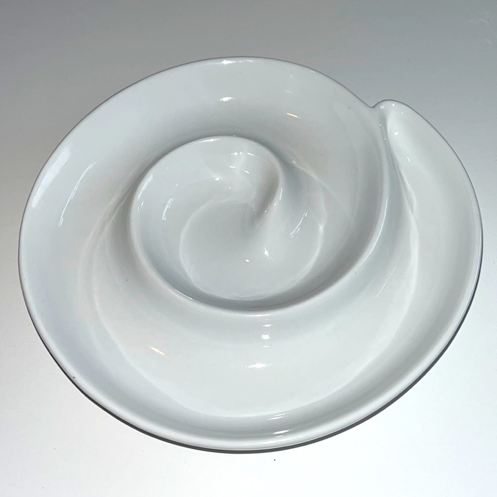 Crate & Barrel White Oven/Microwave Safe Dish